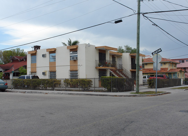 50 NW 14th Ave in Miami, FL - Building Photo - Building Photo