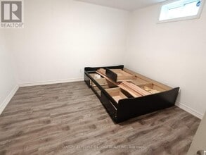 115 McMurchy Ave S in Brampton, ON - Building Photo - Building Photo