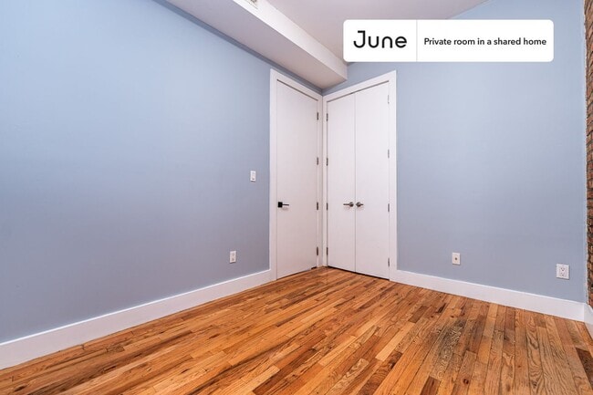 property at 886 Jefferson Ave