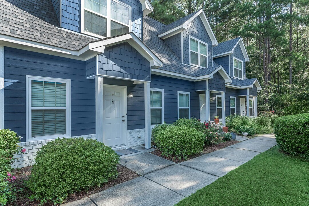 Summertree Apartment Homes in Phenix City, AL - Building Photo