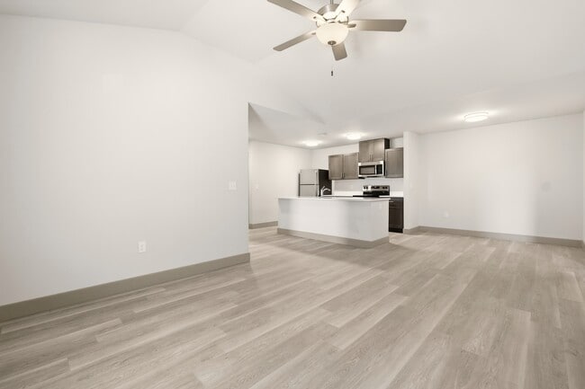 Flats at Twenty in La Grange, KY - Foto de edificio - Building Photo