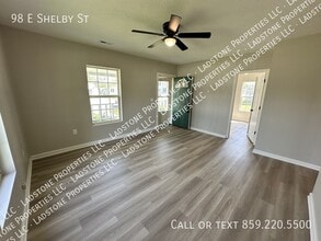 98 Shelby St in Junction City, KY - Building Photo - Building Photo