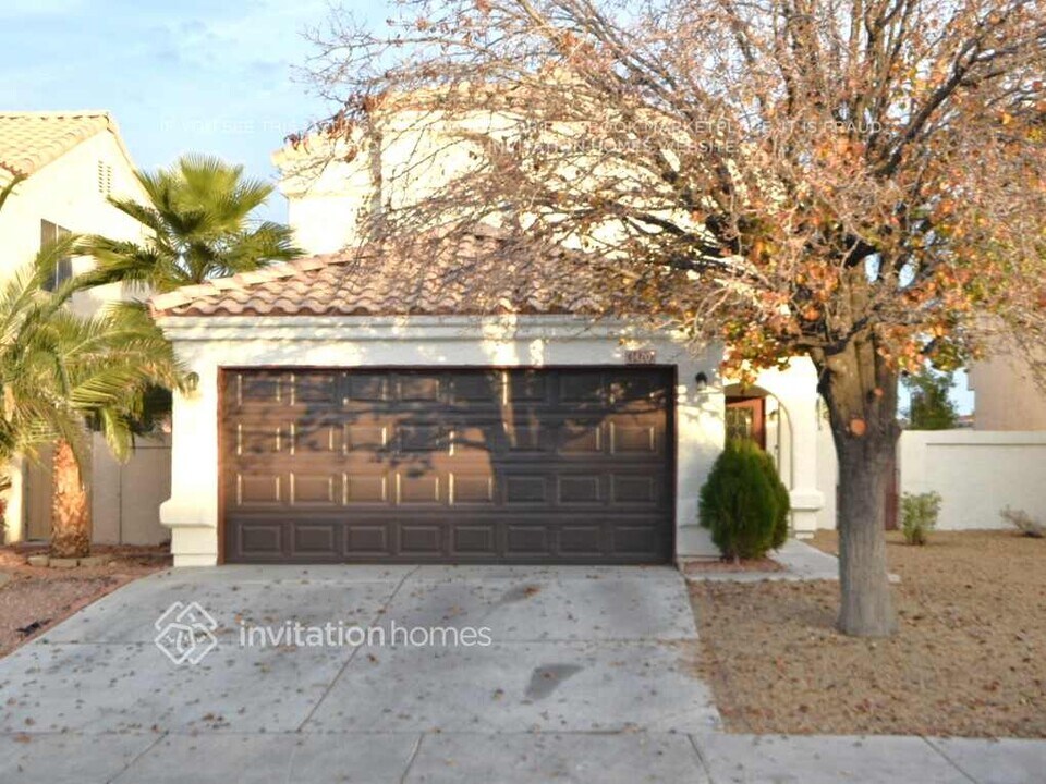 1420 Pacific Terrace Dr in Las Vegas, NV - Building Photo