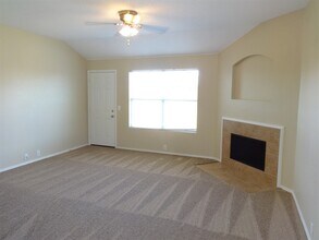 4508 Merlot Dr in Argyle, TX - Foto de edificio - Building Photo