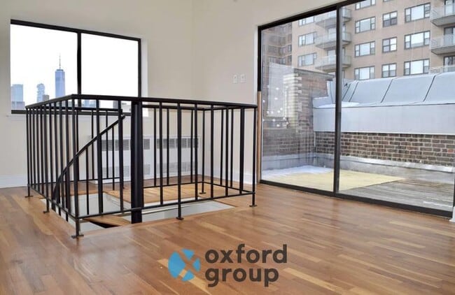 property at 21 Astor Pl