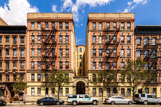 115 W 104th St in New York, NY - Building Photo - Primary Photo