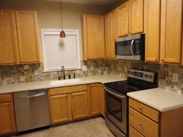 2488 Somerset Place Dr in Winston-Salem, NC - Building Photo - Building Photo