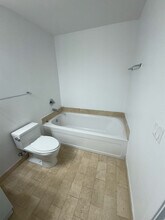 1111 SW 1st Ave in Miami, FL - Building Photo - Building Photo