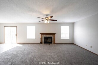 10325 Liverpool Way in Indianapolis, IN - Building Photo - Building Photo