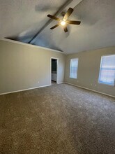 2214 97th St in Lubbock, TX - Building Photo - Building Photo