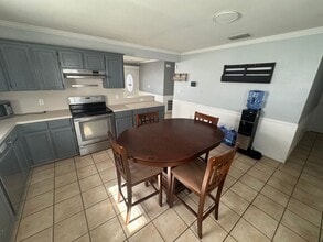 7806 Grizzley Dr in Corpus Christi, TX - Building Photo - Building Photo