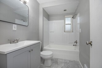 14625 Milverton Rd in Cleveland, OH - Building Photo - Building Photo