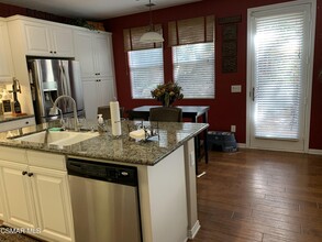 3804 Bridgeview Ln in Thousand Oaks, CA - Building Photo - Building Photo