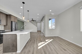 17255 E Center Pl in Aurora, CO - Building Photo - Building Photo