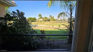 20621 Chestnut Ridge Dr in North Fort Myers, FL - Building Photo - Building Photo