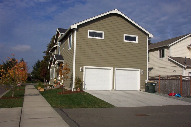 6618 Bailey St SE in Lacey, WA - Building Photo - Building Photo