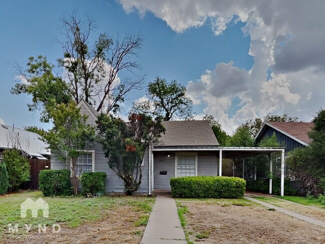 property at 2007 29th St