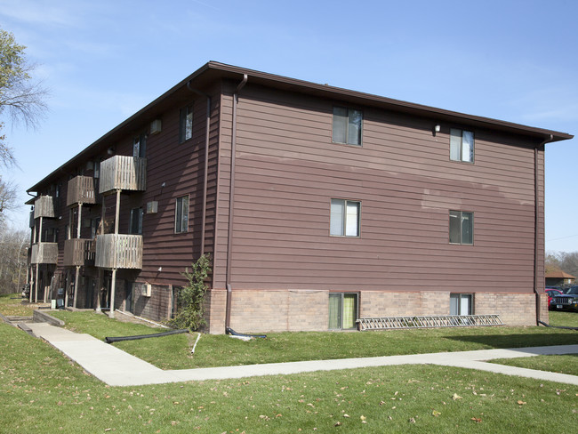 Cypress 1 (East Ridge) in Des Moines, IA - Building Photo - Building Photo