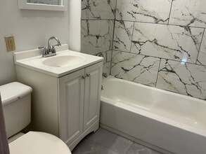 5342-5344-5344 N 35th St in Milwaukee, WI - Building Photo - Building Photo