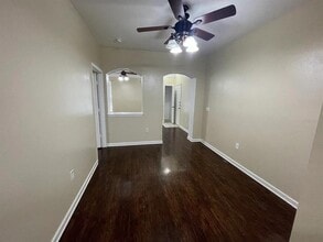 17977 Villa Creek Dr in Tampa, FL - Building Photo - Building Photo