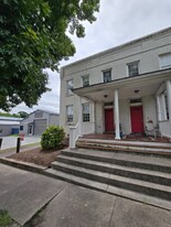 302 E Wythe St in Petersburg, VA - Building Photo