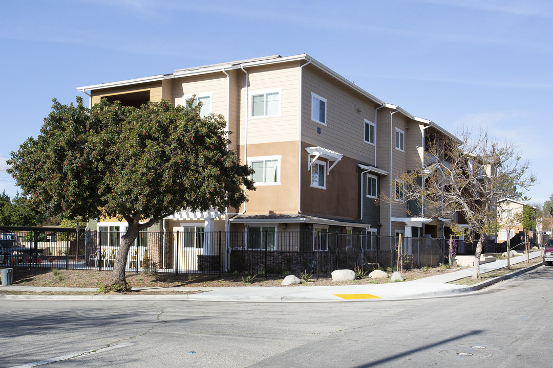 Walnut Street Apartments in Moorpark, CA - Building Photo