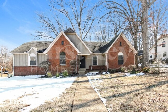 2084 Littlemore Dr in Memphis, TN - Building Photo - Building Photo