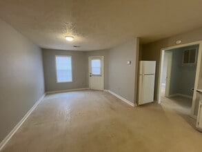 432 Preston St, Unit L in Jackson, TN - Building Photo - Building Photo