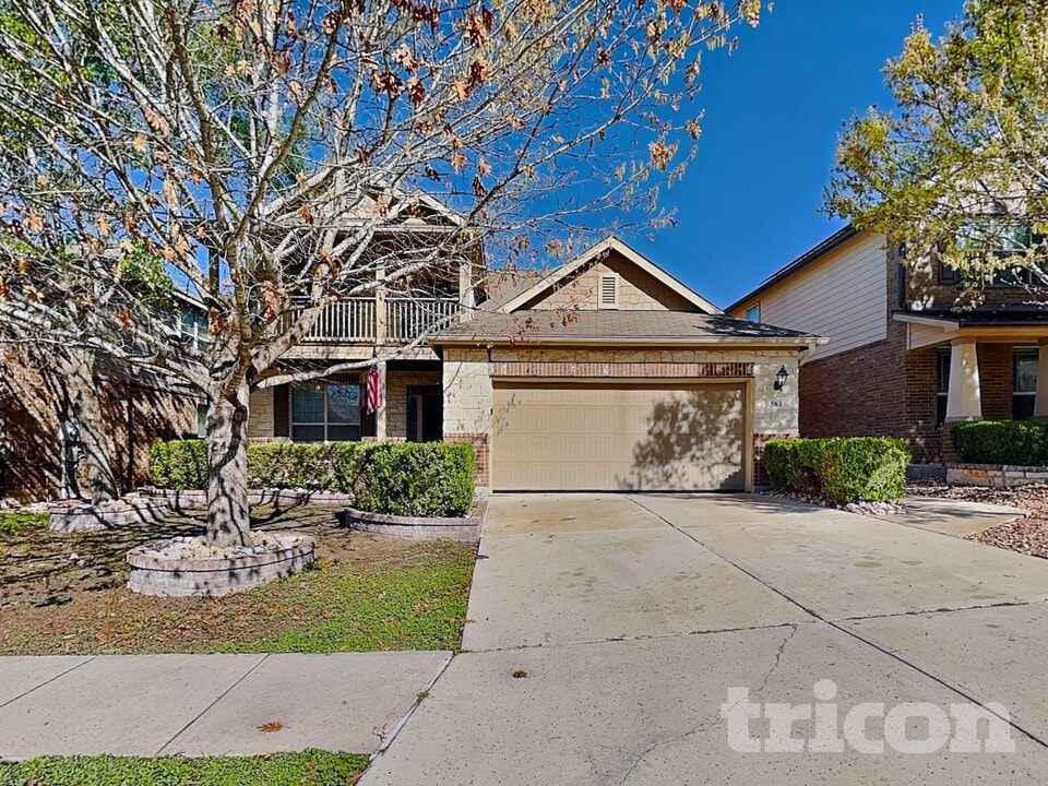 584 Saddlehorn Way in Cibolo, TX - Building Photo