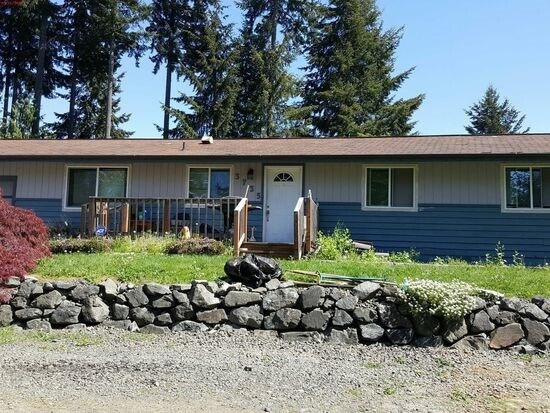 3735 Westland Ct SE in Port Orchard, WA - Building Photo