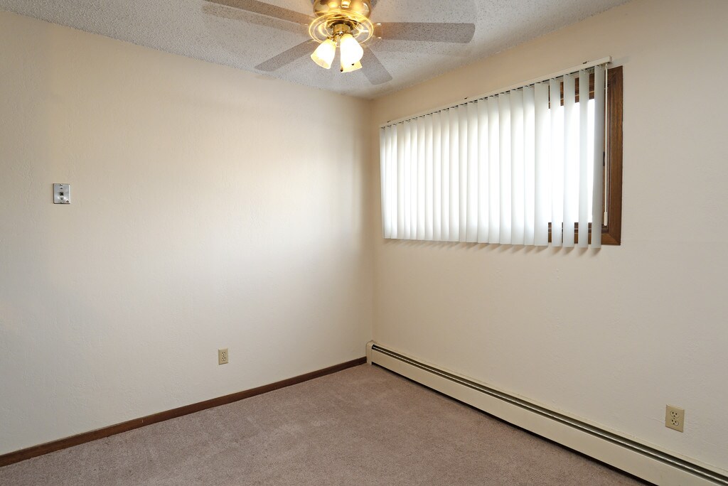 Driftwood Apartments St. Cloud, MN Apartments