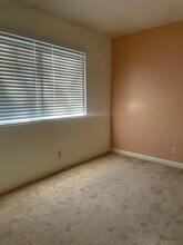 1227 Casita Dr in Yuba City, CA - Building Photo - Building Photo