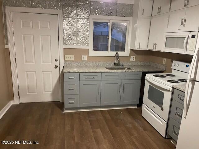 1889 Oak Dr-Unit -B in Fernandina Beach, FL - Building Photo