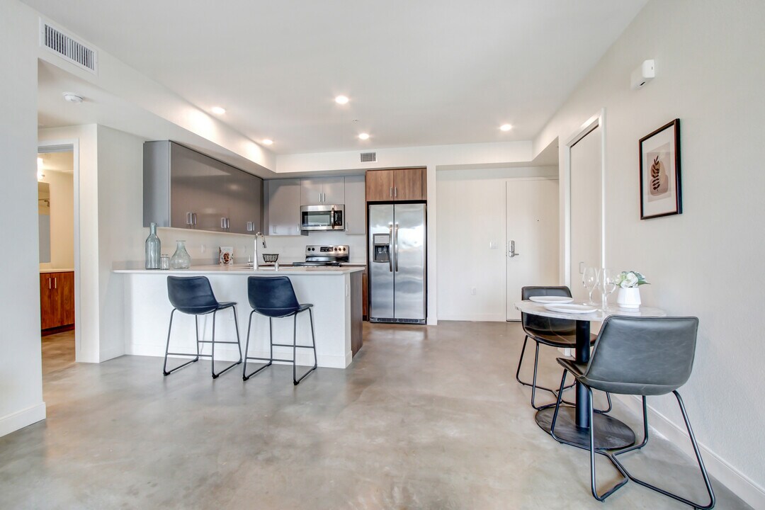 Watermark Apartments Photo