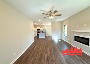 New Build in Oakland, TN! in Oakland, TN - Building Photo - Building Photo