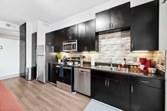 2901 Indiana St in Dallas, TX - Building Photo - Building Photo