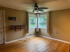 6 Logan Ln in Lebanon, NH - Building Photo - Building Photo