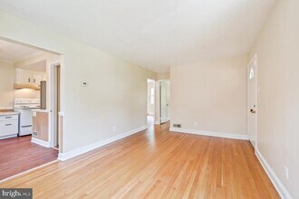 9023 49th Pl in College Park, MD - Building Photo - Building Photo