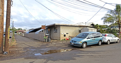 246A Olive Ave in Wahiawa, HI - Foto de edificio - Building Photo