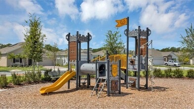 2700 Skyline Lp in Kissimmee, FL - Building Photo - Building Photo