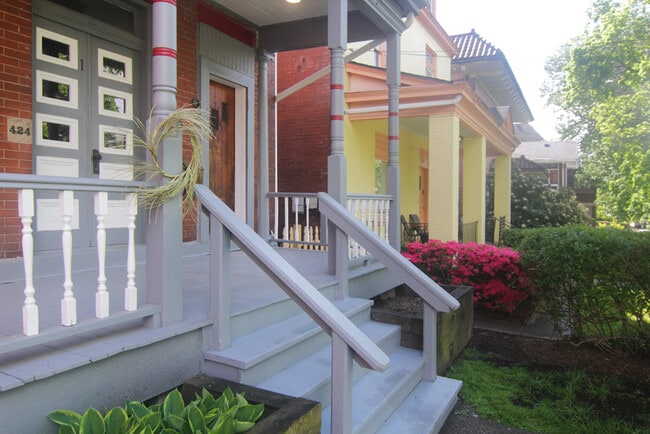 424 Franklin Ave, Unit 1 in Pittsburgh, PA - Foto de edificio - Building Photo