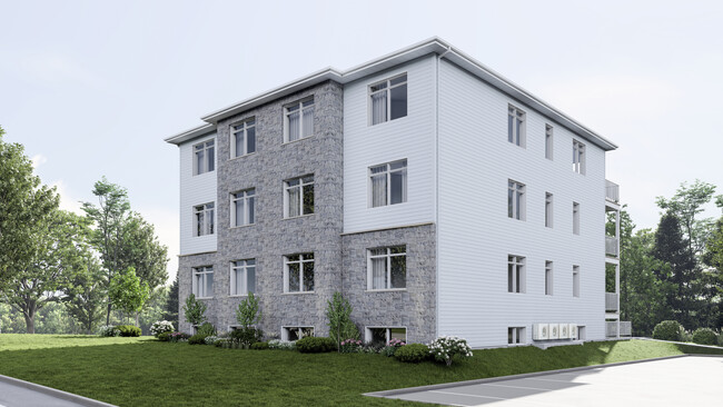 95 rue Haute-Rive in East Angus, QC - Building Photo - Building Photo