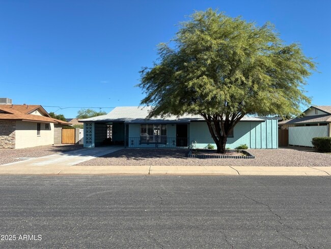 property at 10530 W Hope Dr