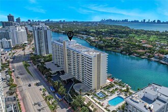 5600 Collins Ave in Miami, FL - Building Photo - Building Photo
