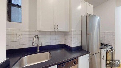 312 E 91st St in New York, NY - Building Photo - Building Photo