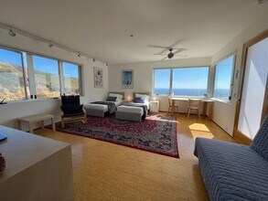 3095 Rambla Pacifico St in Malibu, CA - Building Photo - Building Photo