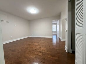 2690 John F Kennedy Blvd, Unit 24 in Jersey City, NJ - Foto de edificio - Building Photo