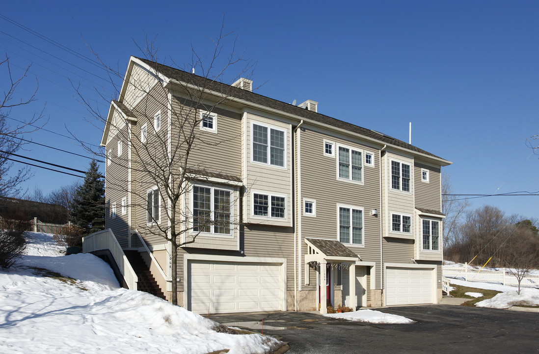 Eagle Ridge in Ann Arbor, MI - Building Photo