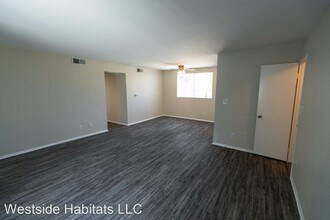 6651 Haskell Ave in Los Angeles, CA - Building Photo - Building Photo