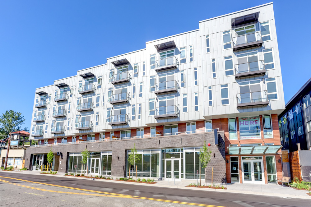 Burke + Union Apartments in Seattle, WA - Foto de edificio